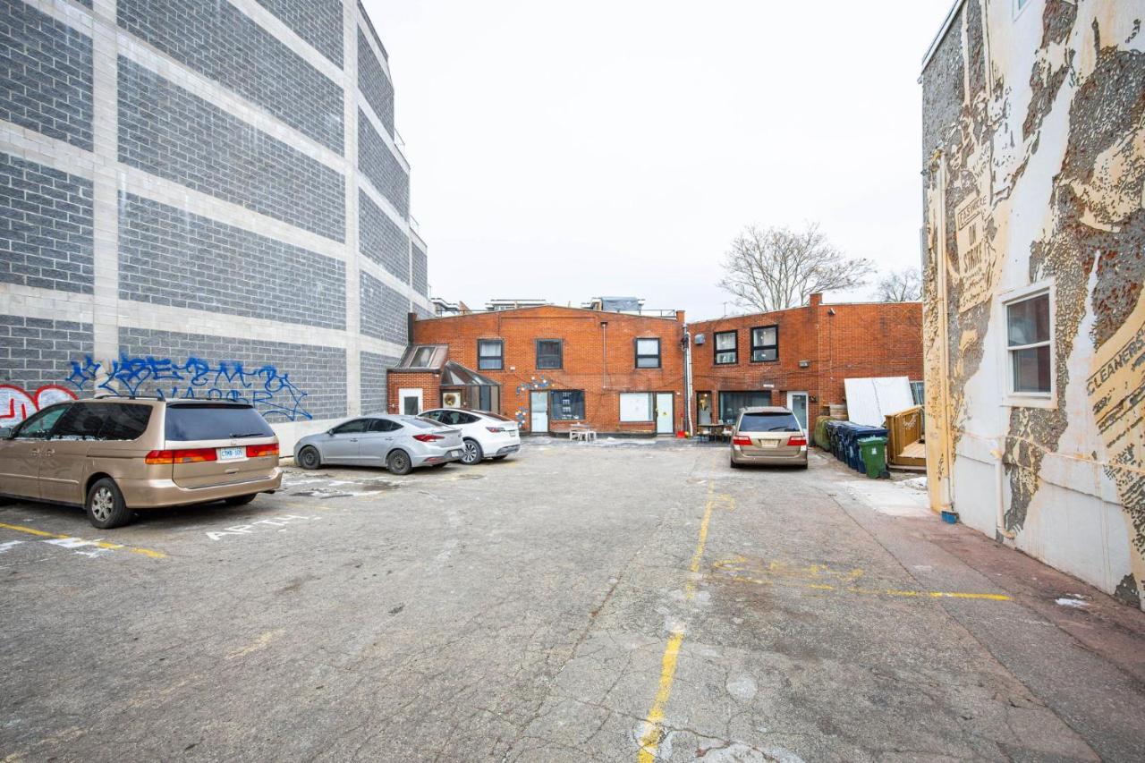 Bright Parkdale Court - Little Portugal W/ Free Parking Toronto Exterior foto