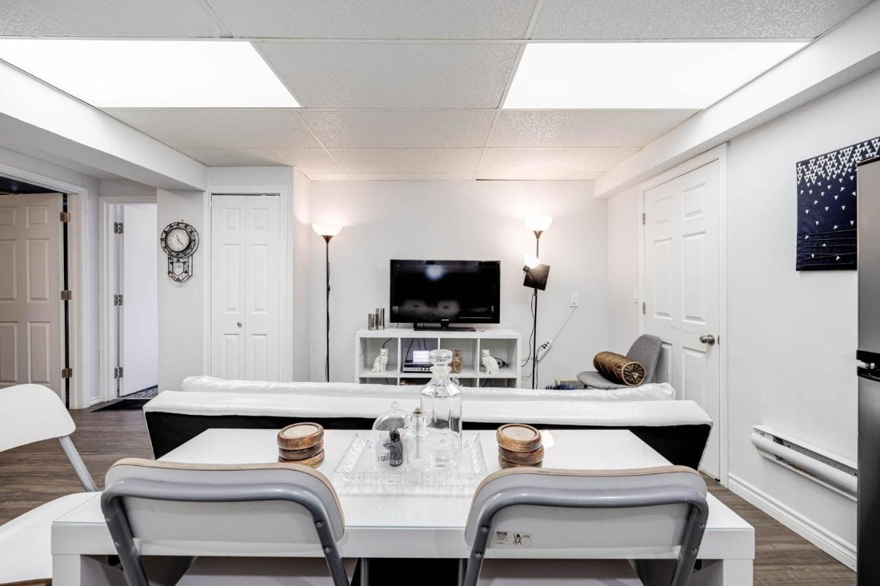 Bright Parkdale Court - Little Portugal W/ Free Parking Toronto Exterior foto