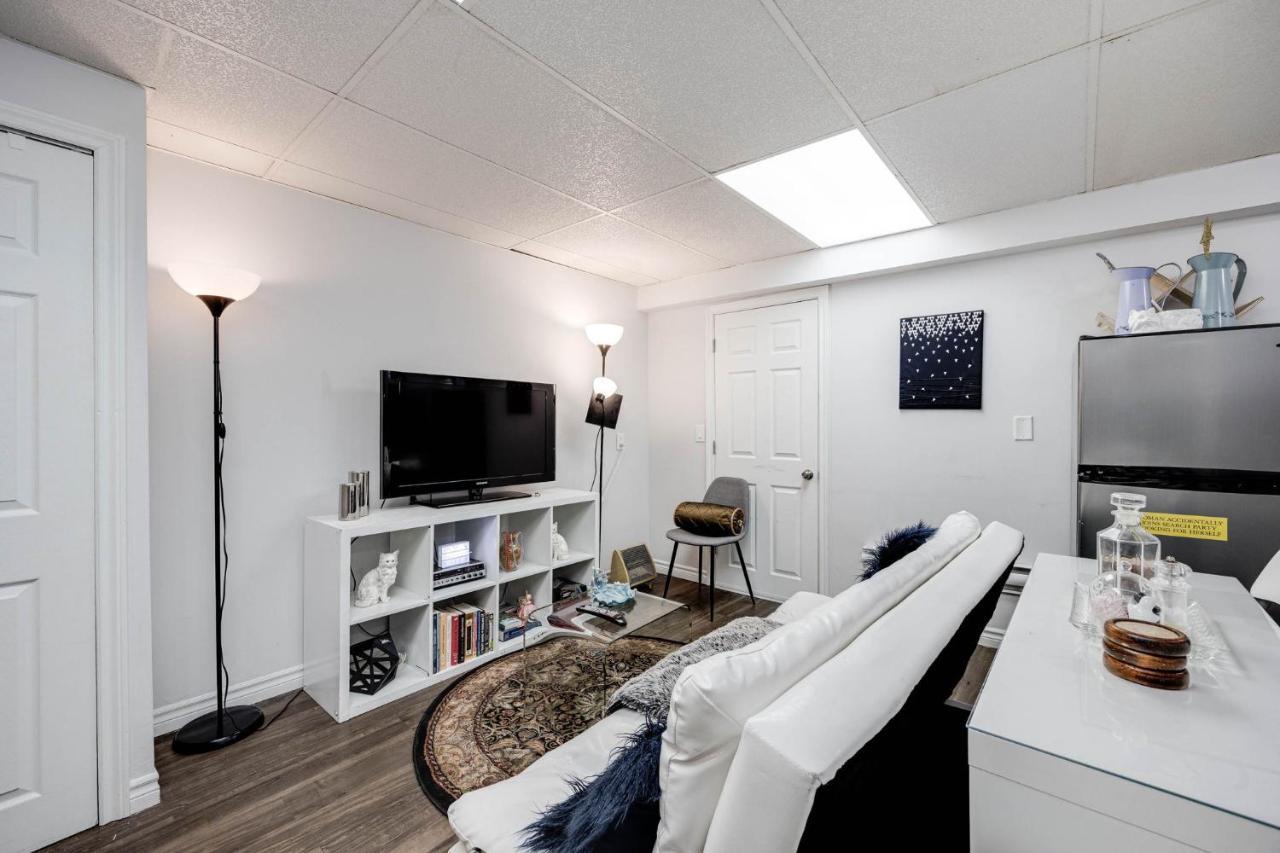Bright Parkdale Court - Little Portugal W/ Free Parking Toronto Exterior foto